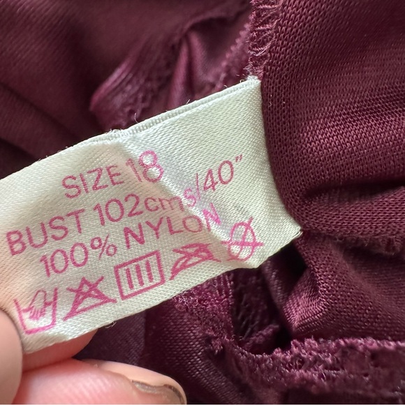 Vintage Charnos UK Burgundy Lace Detail Slip Dress Whimsigoth Babydoll 18 UK - Picture 8 of 8